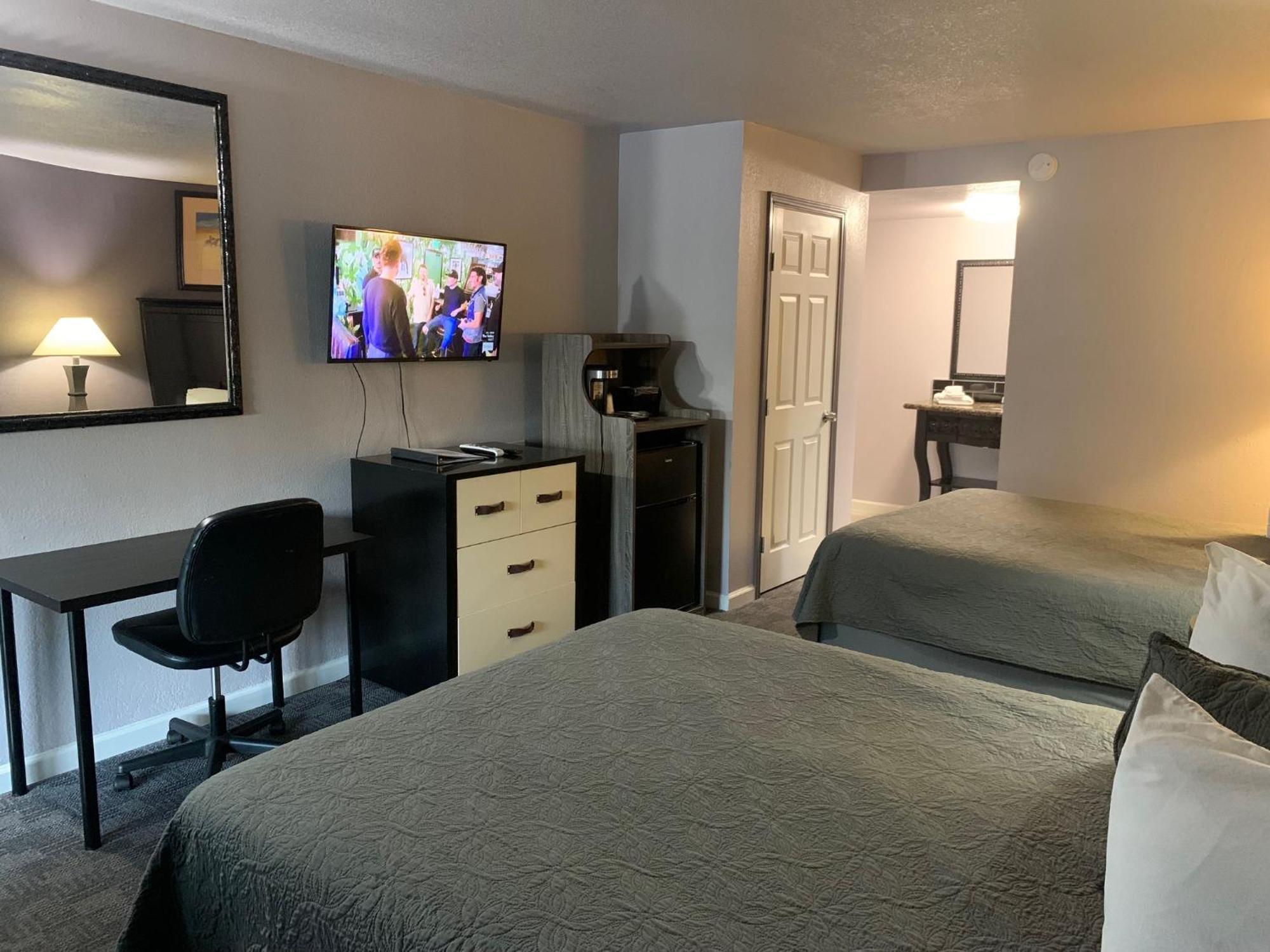R Nite Star And -home Of The Cowboys & Rangers 3* Arlington